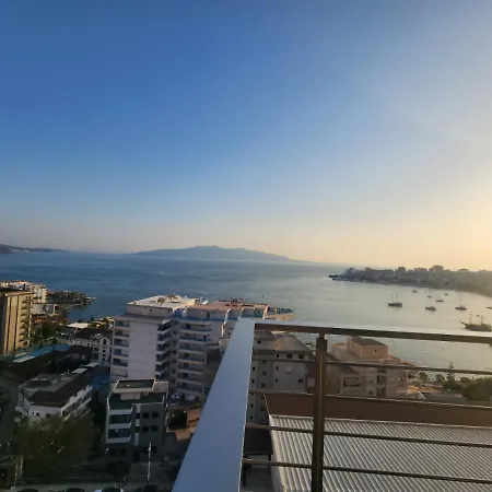 Fantastic Sea View Apartment *