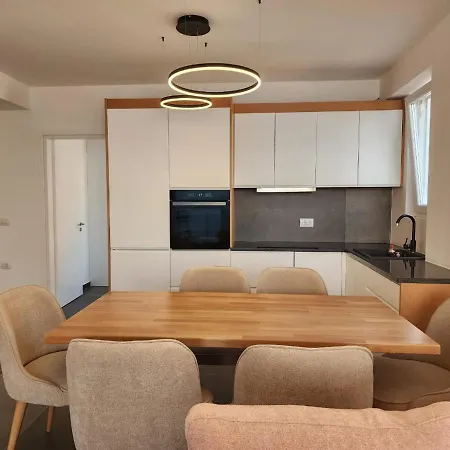 Fantastic Sea View Apartment *