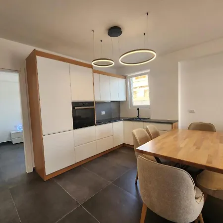 Fantastic Sea View Apartment
