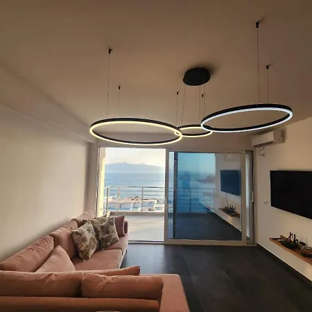 Fantastic Sea View * Sarandë